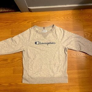 Champion sweatshirt size S
